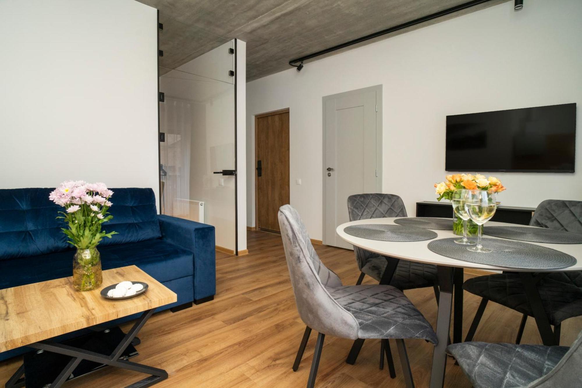 Fort63 Apartments Каунас Номер фото